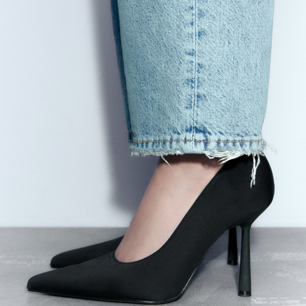 Zara asymmetric heeled shoes